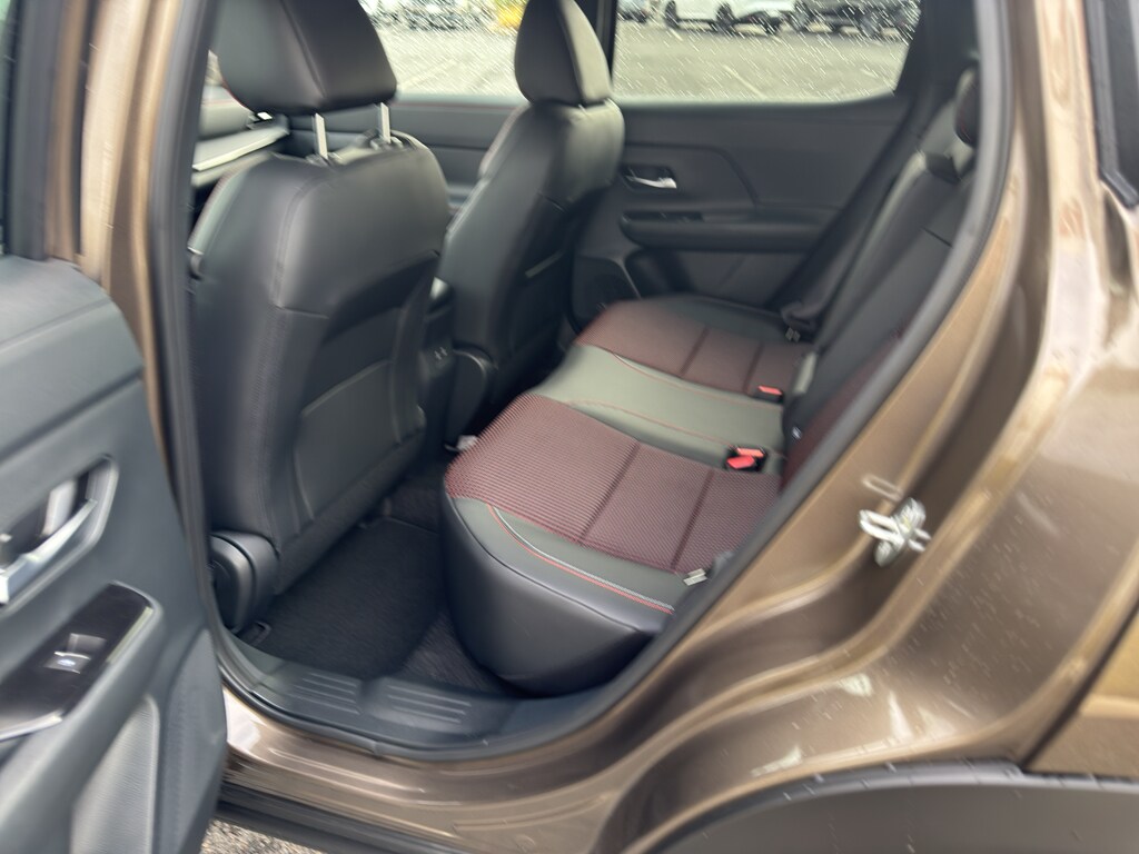 2026 Nissan KICKS SR - Photo 28