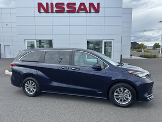 Used 2021 Toyota Sienna XLE Medford, OR