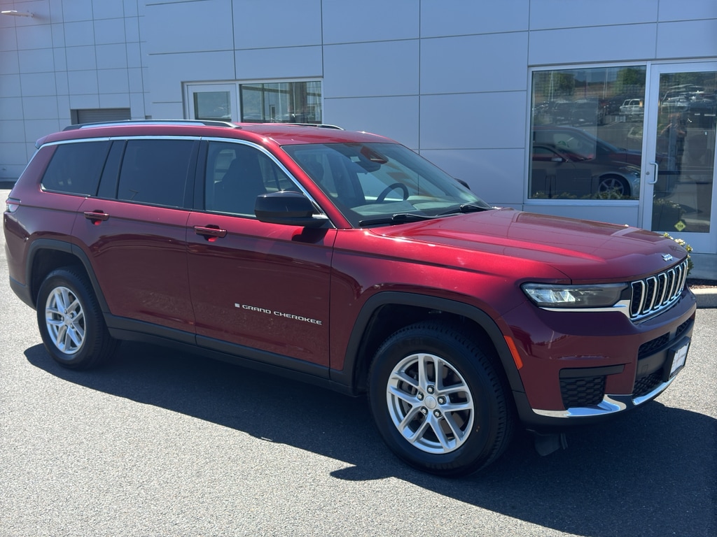 Used 2021 Jeep Grand Cherokee L Laredo SUV