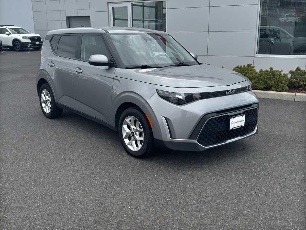 Used 2023 Kia Soul LX Hatchback