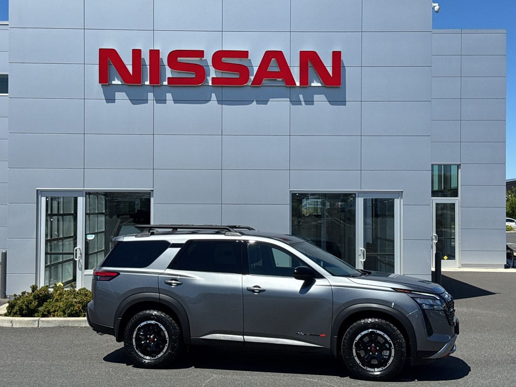2026 Nissan Pathfinder Rock Creek 4WD's photo