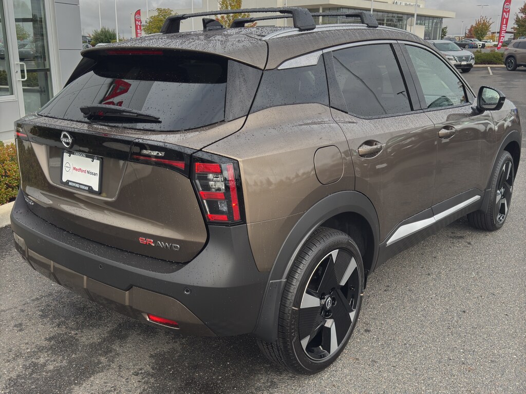 2026 Nissan KICKS SR AWD - Photo 8