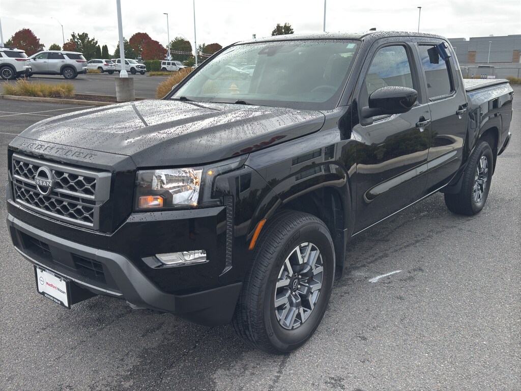 2023 Nissan Frontier SV photo 4
