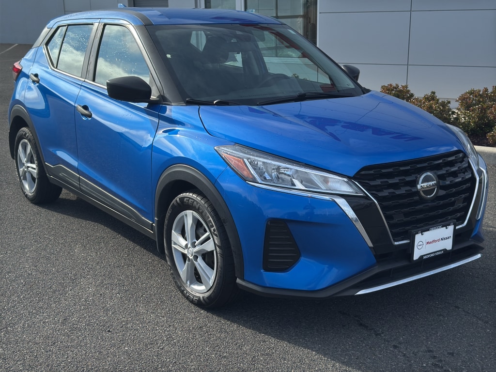 Used 2021 Nissan Kicks S SUV