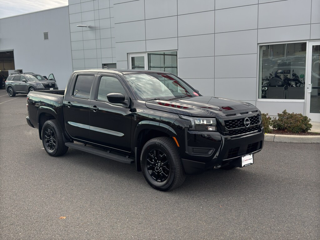 2026 Nissan Frontier SV photo 2