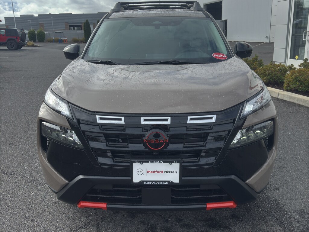 2026 Nissan Rogue SV photo 3