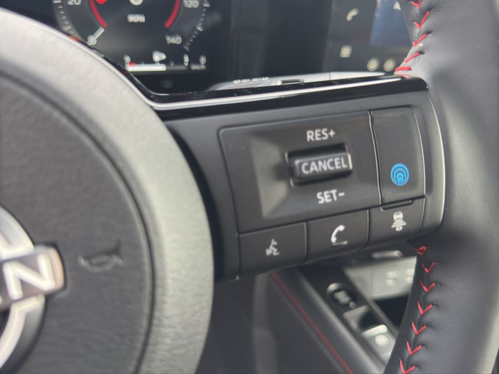 2026 Nissan KICKS SR - Photo 20