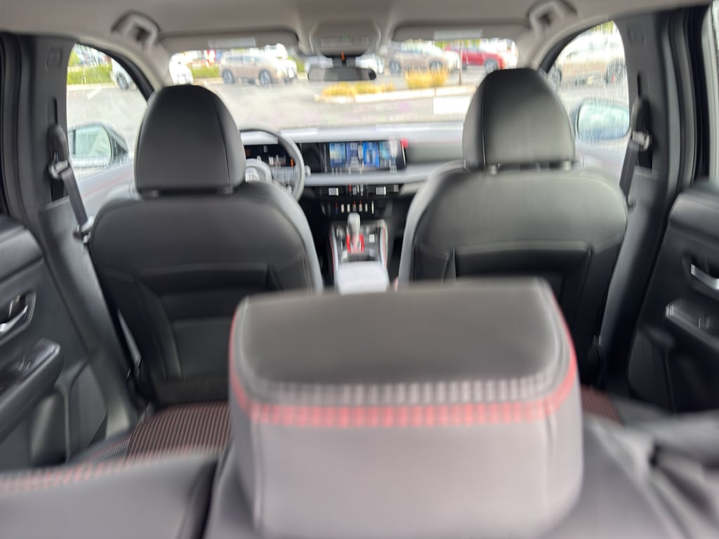 2026 Nissan KICKS SR - Photo 11