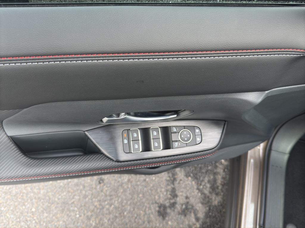 2026 Nissan KICKS SR - Photo 16