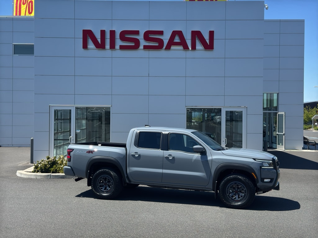2026 Nissan Frontier PRO-4X Crew Cab 4X4's photo