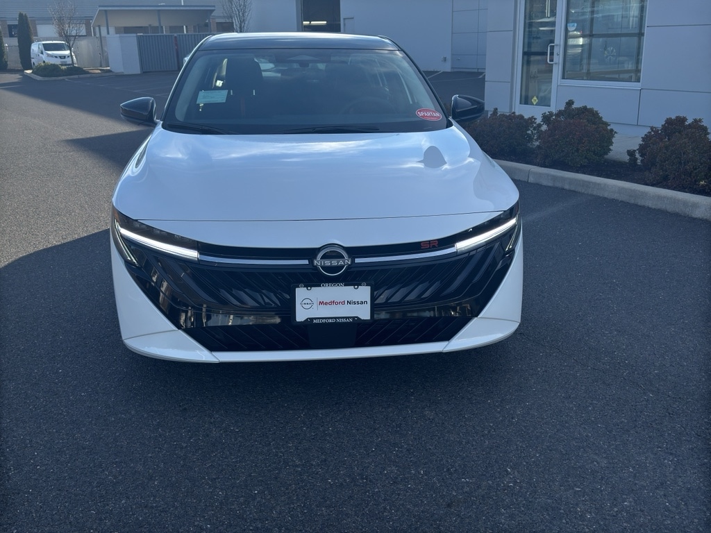 2026 Nissan Sentra SR photo 2