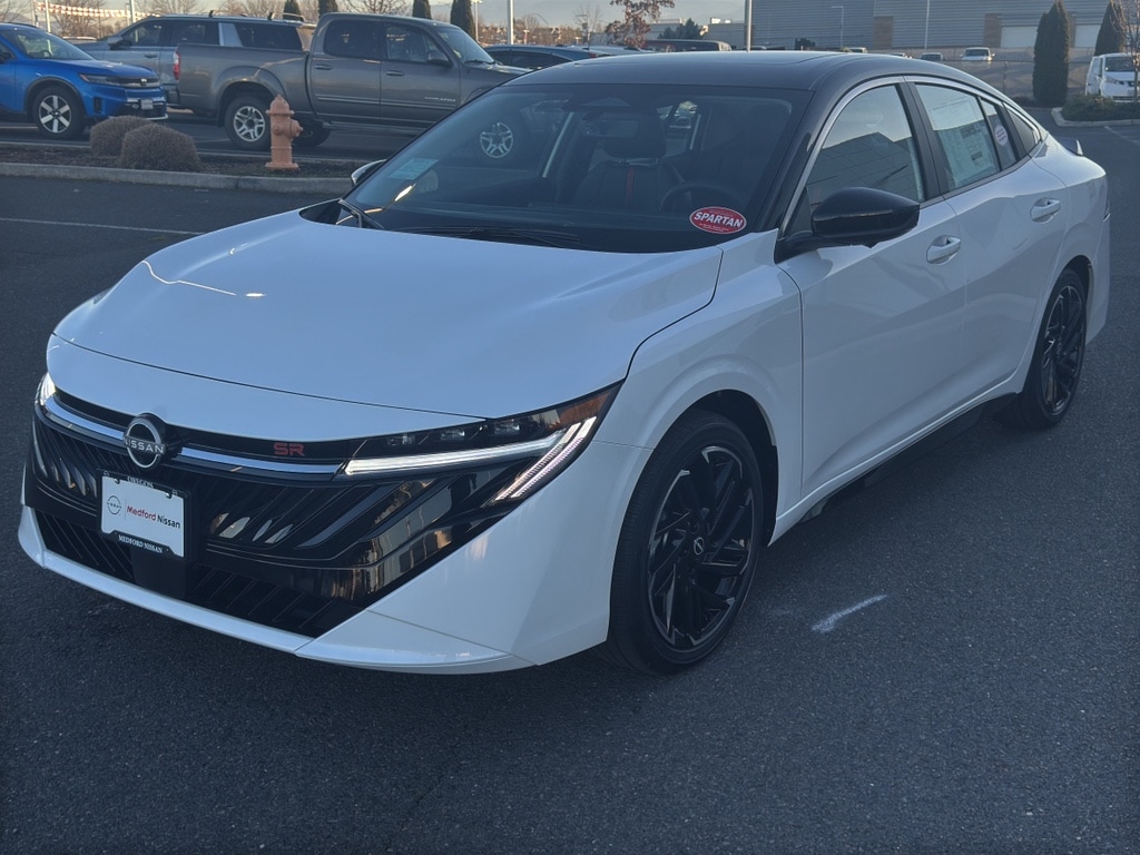 2026 Nissan Sentra SR photo 3