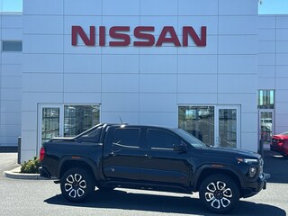 Used 2025 GMC Canyon 4WD AT4 Medford, OR