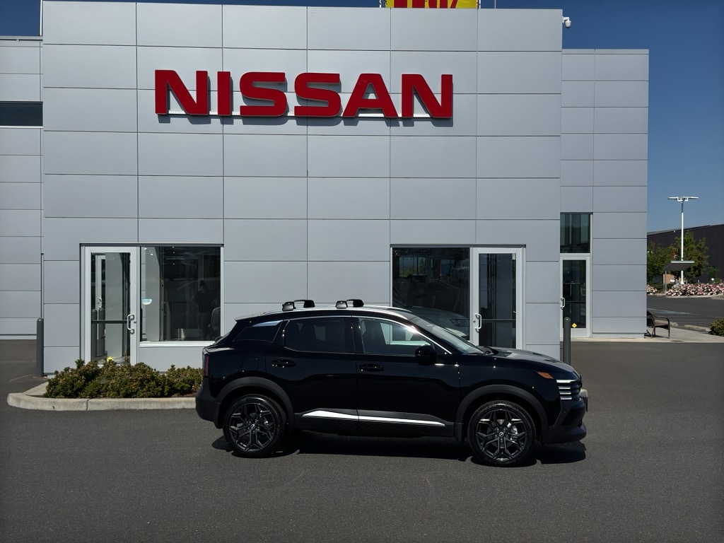 2026 Nissan Kicks 2.0 SR AWD's photo