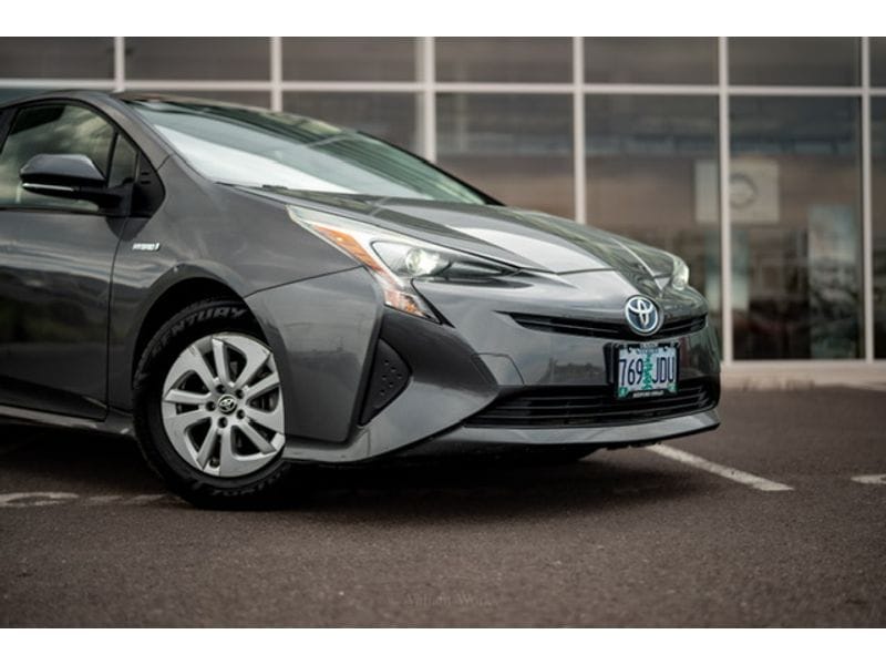 Used 2016 Toyota Prius Two with VIN JTDKBRFU1G3512229 for sale in Medford, OR