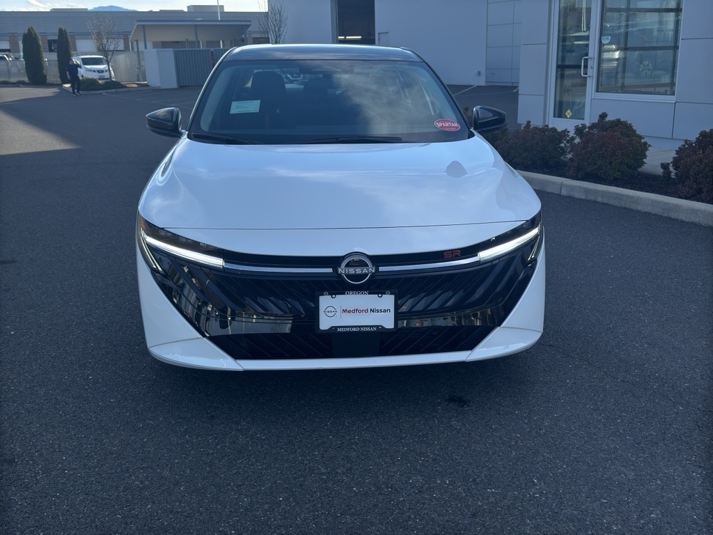 2026 Nissan Sentra SR photo 2