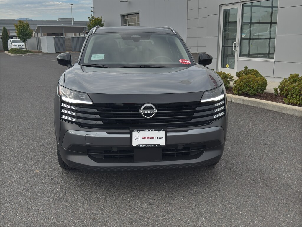 2026 Nissan Kicks SV photo 2