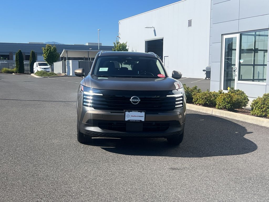 2025 Nissan Kicks SV photo 2