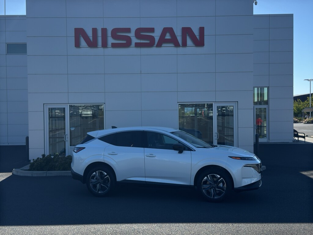 2026 Nissan Murano SV AWD's photo
