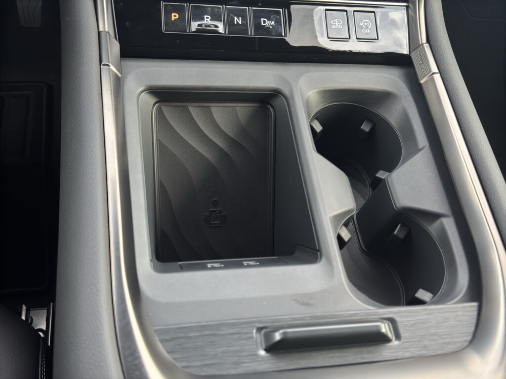 2026 Nissan Armada PRO-4X - Photo 16