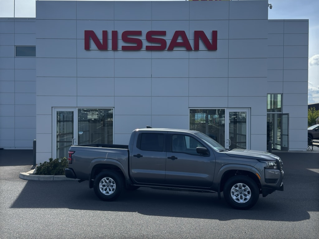 2026 Nissan Frontier S Crew Cab 4x4's photo