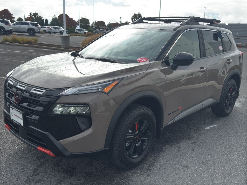 2026 Nissan Rogue SV photo 4