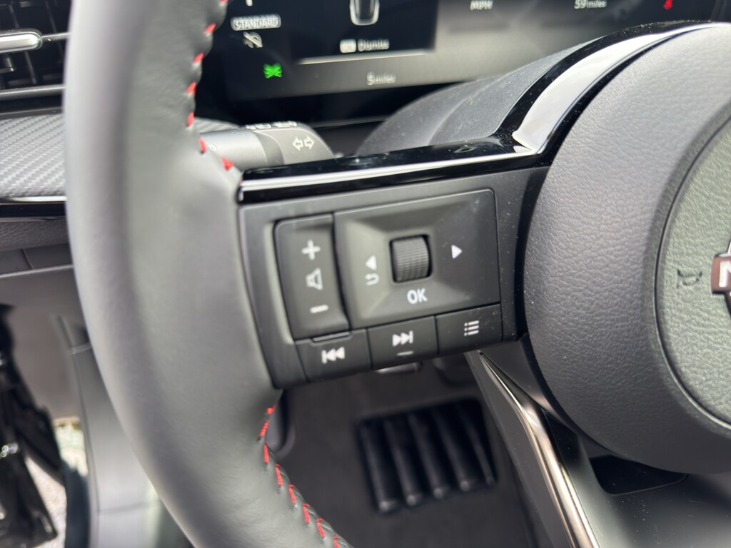 2026 Nissan KICKS SR - Photo 18