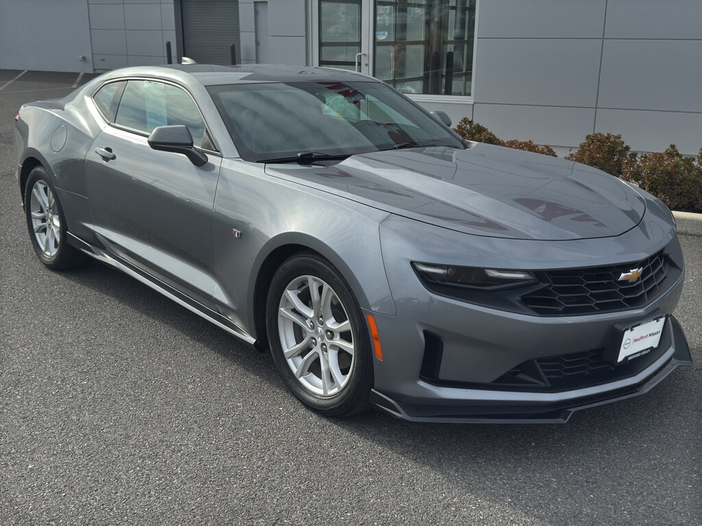 2021 Chevrolet Camaro 1LS photo 2