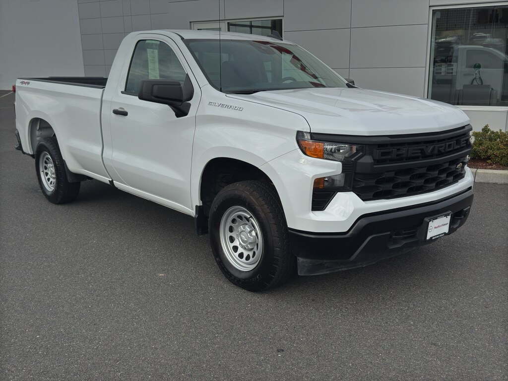 2025 Chevrolet Silverado Work Truck photo 2