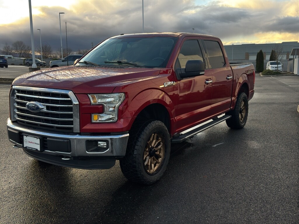 Used 2016 Ford F-150 XLT Truck SuperCrew Cab