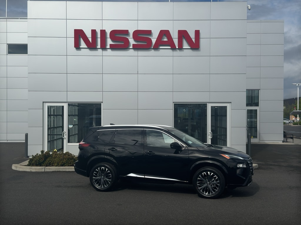 2026 Nissan Rogue Platinum AWD's photo