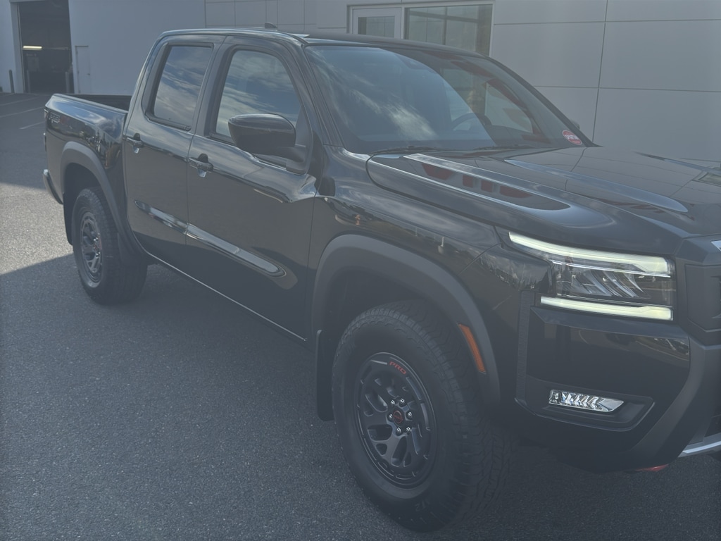 2025 Nissan Frontier Truck Crew Cab 
