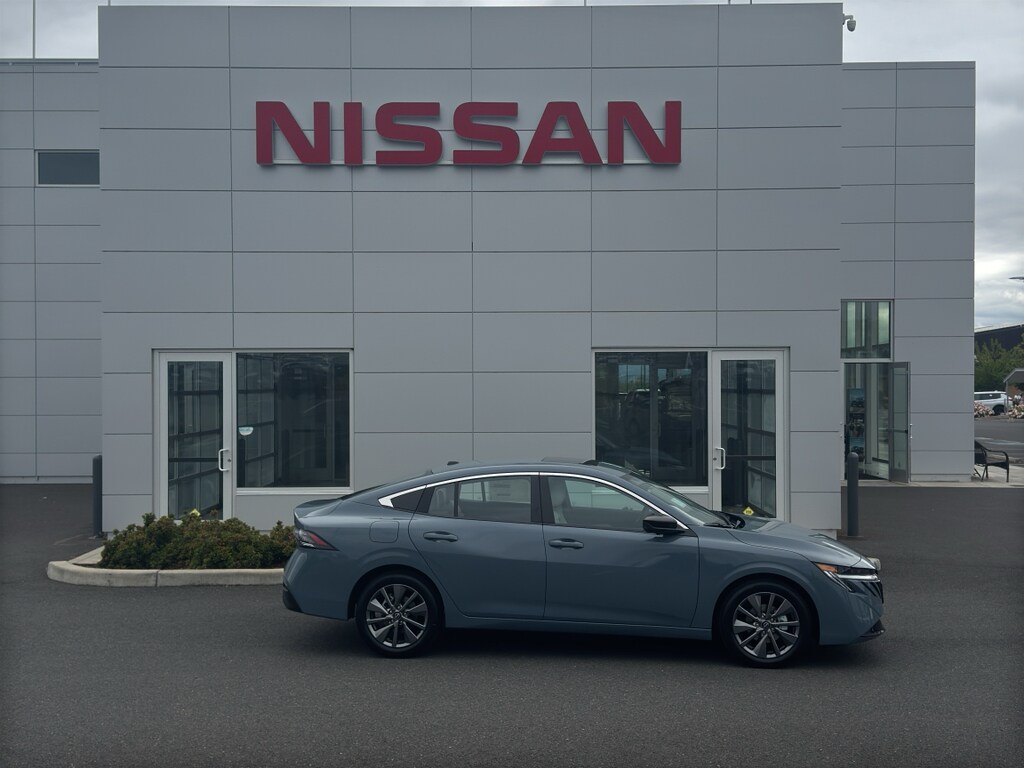 2026 Nissan Sentra SL CVT's photo