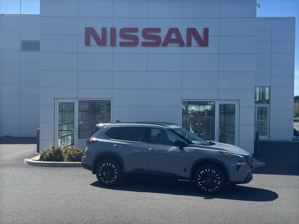 2026 Nissan Rogue Dark Armor AWD's photo