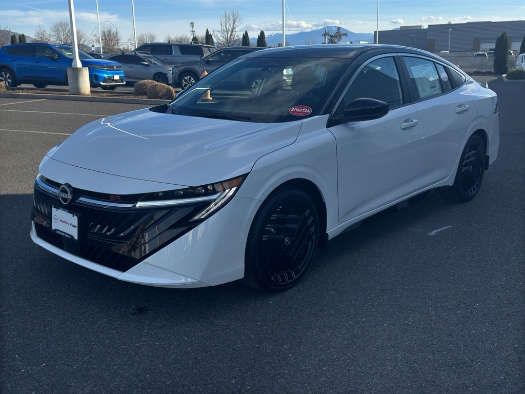 2026 Nissan Sentra SR photo 3