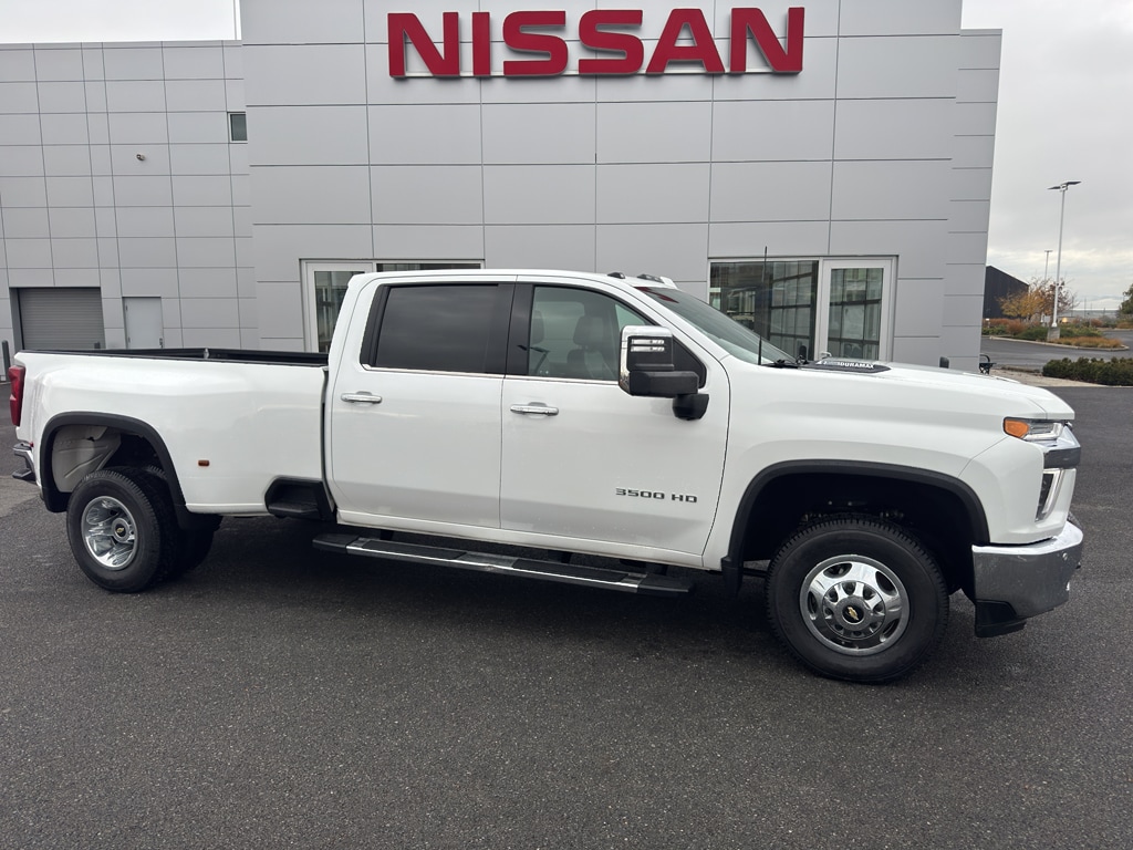 2021 Chevrolet Silverado 3500HD LTZ's photo