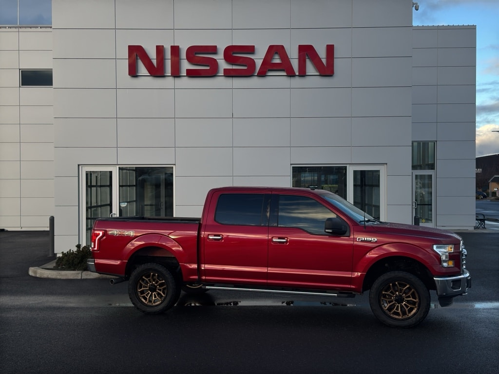 Used 2016 Ford F-150 XLT Truck SuperCrew Cab