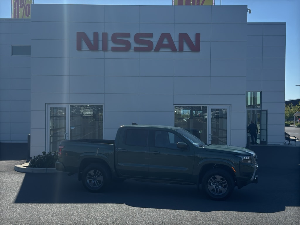 2026 Nissan Frontier SV Crew Cab 4X4 SWB's photo