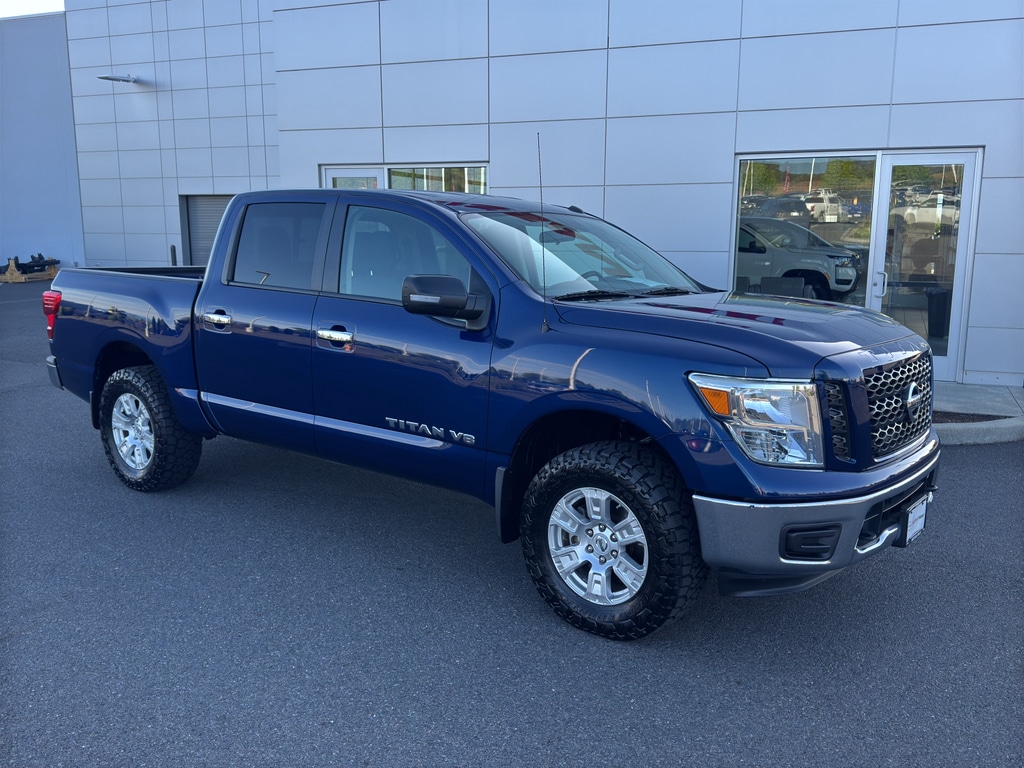 Used 2019 Nissan Titan SV Truck Crew Cab