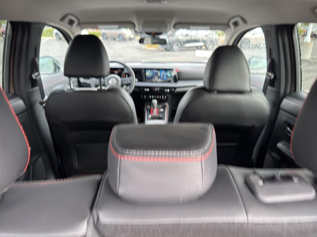 2026 Nissan KICKS SR - Photo 10