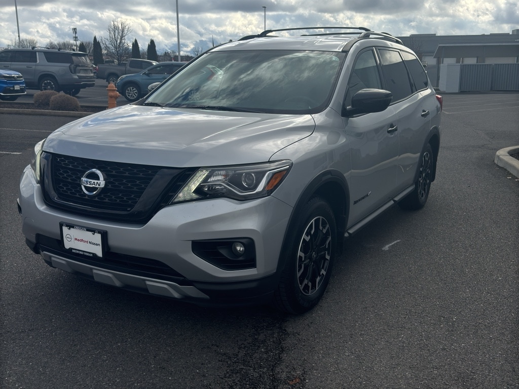 Used 2020 Nissan Pathfinder SV SUV