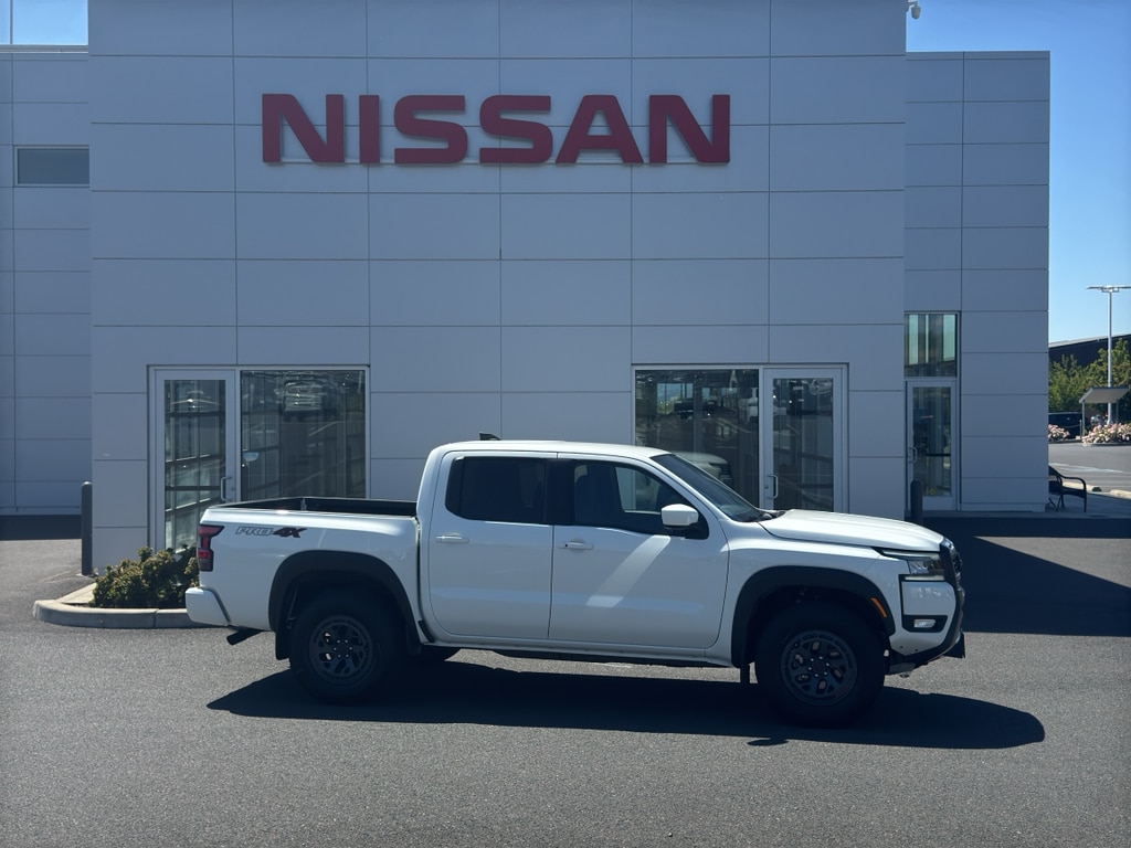 2026 Nissan Frontier PRO-4X Crew Cab 4X4's photo