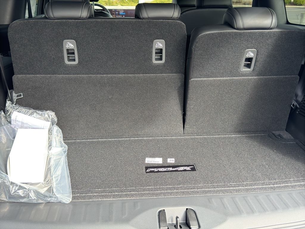 2026 Nissan Armada PRO-4X - Photo 22