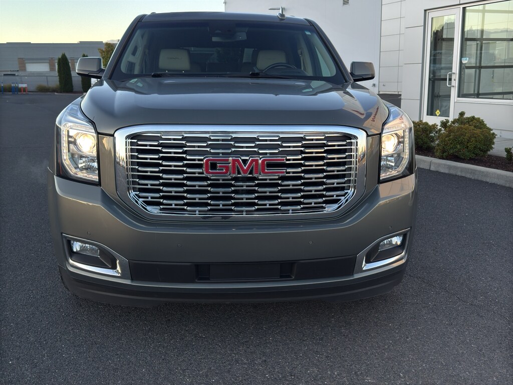 2018 Gmc Yukon Denali photo 3