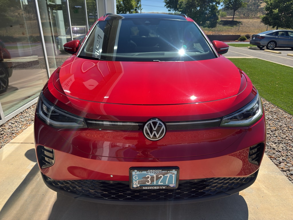 Used 2023 Volkswagen ID.4 PRO S with VIN 1V2VMPE86PC044027 for sale in Medford, OR
