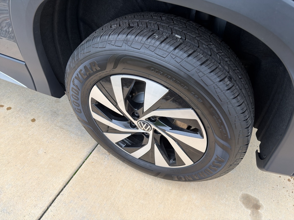2026 Volkswagen Tiguan S - Photo 13