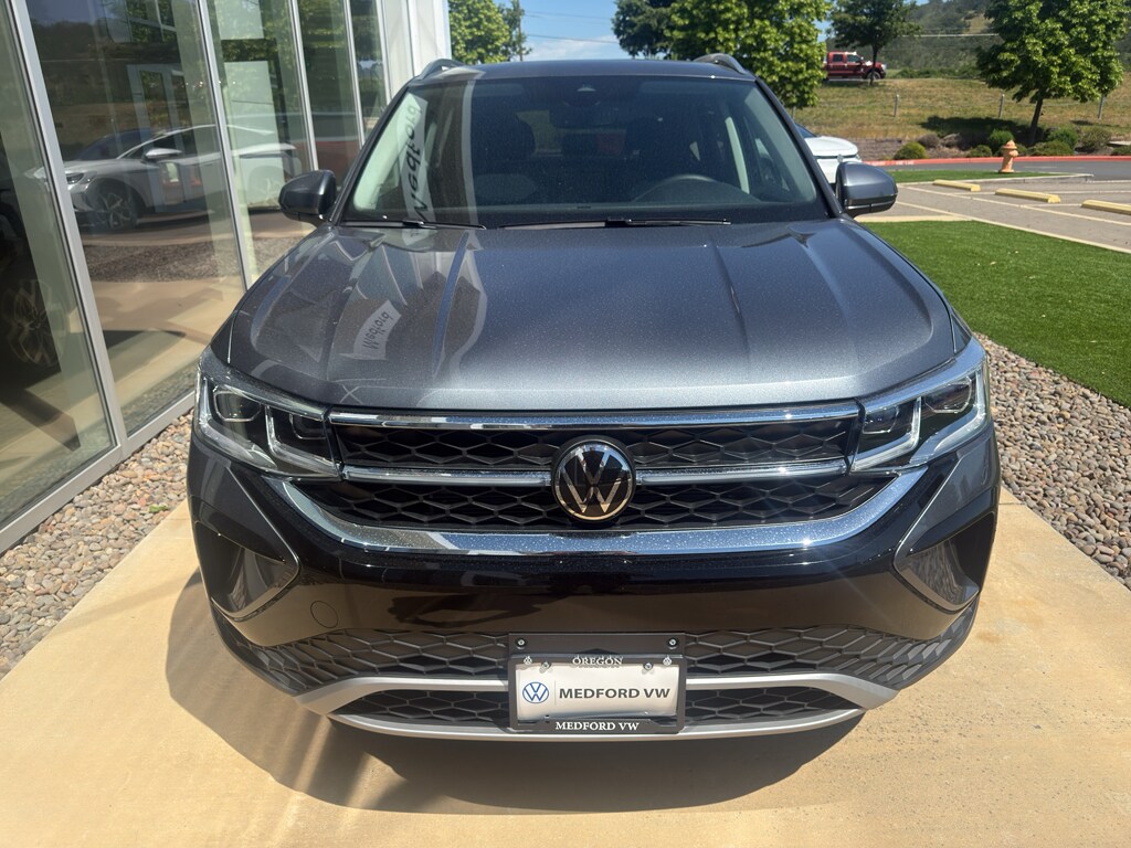 Used 2023 Volkswagen Taos SEL SUV
