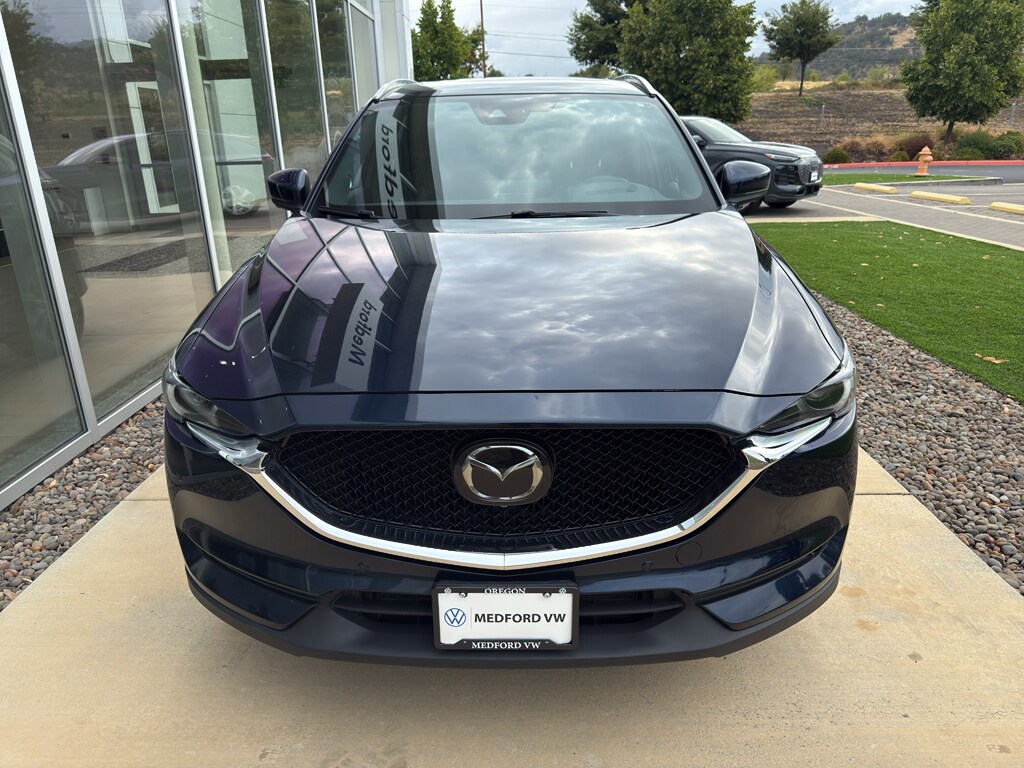 2021 Mazda CX-5 Signature photo 2