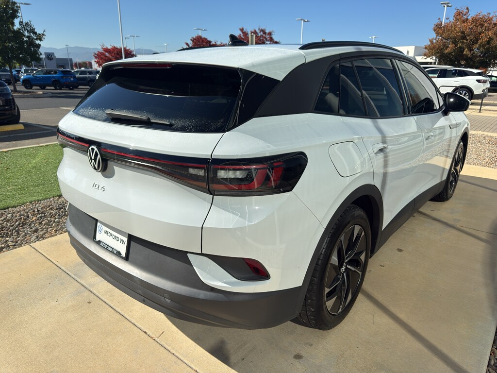 2022 Volkswagen ID.4 Pro S photo 4
