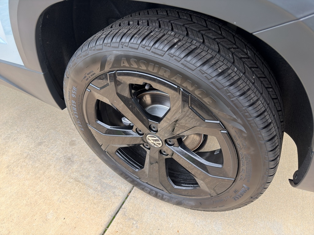 2026 Volkswagen Taos SE Black - Photo 9